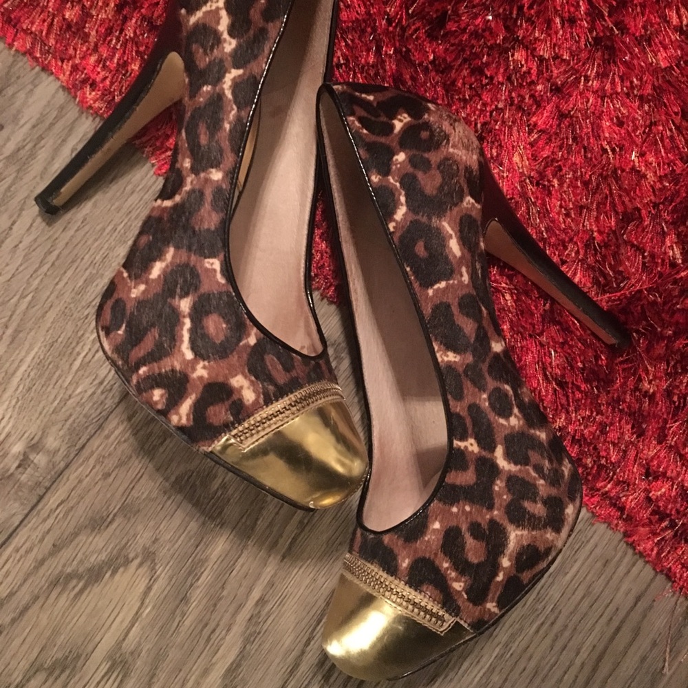 Calf hair pumps/platform heels